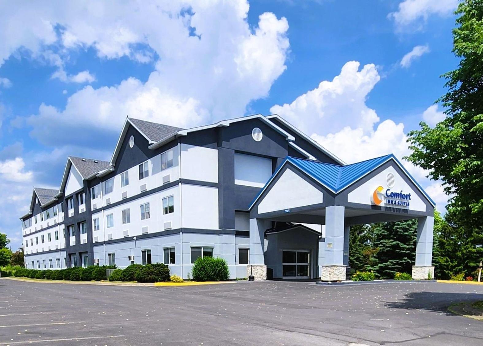 Comfort Inn & Suites Liverpool - Syracuse Exterior photo